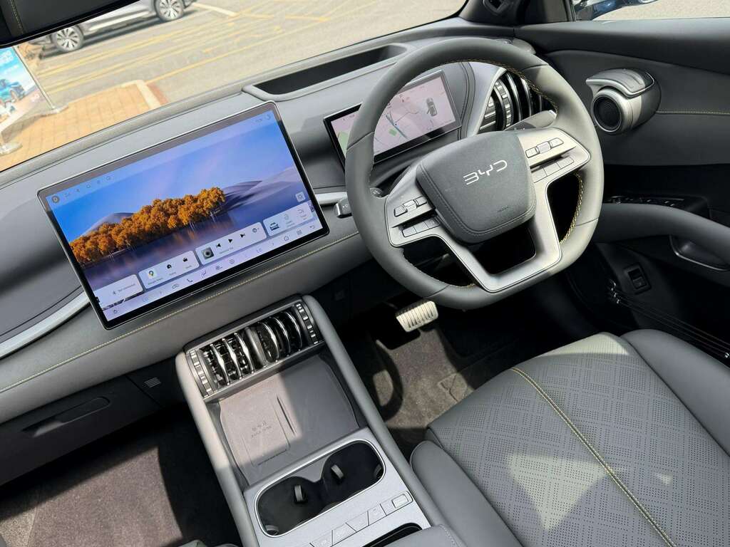 Byd Atto 3 Electric Black #39
