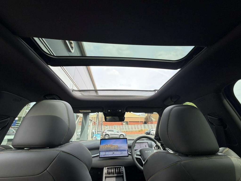 Byd Atto 3 Electric Black #19