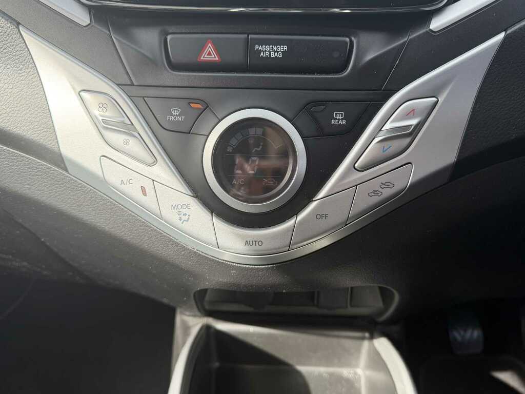 Suzuki Baleno Sz5 White #37