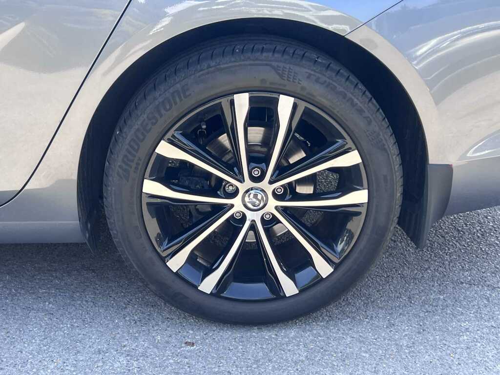 Vauxhall Insignia Ultimate Nav Black #25