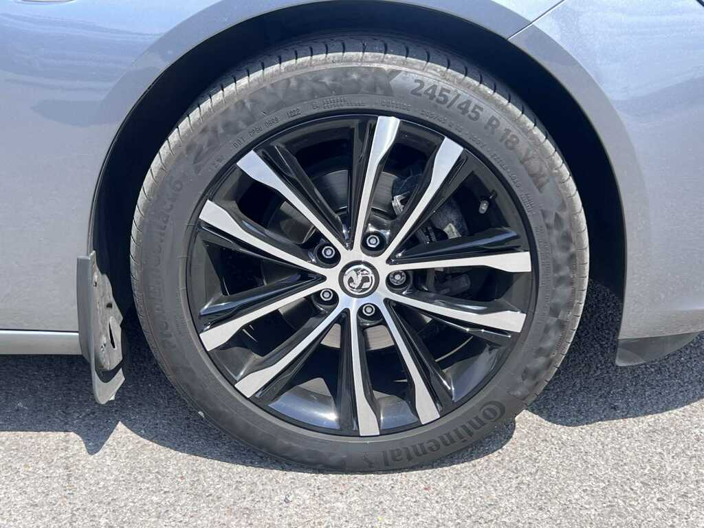 Vauxhall Insignia Ultimate Nav Black #26