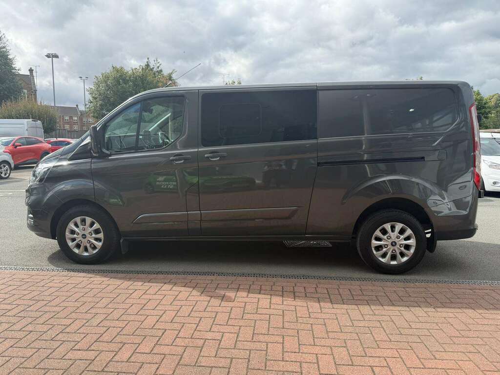 Ford Transit Custom 2.0 Ecoblue 130Ps Low Roof Dcab Limited Van YD73GWS Grey #4