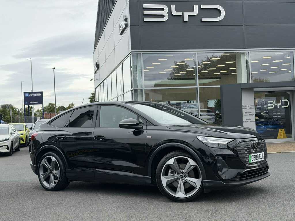 Audi Q4 E Tron 210Kw 45 Quattro 82Kwh Black Edition Black