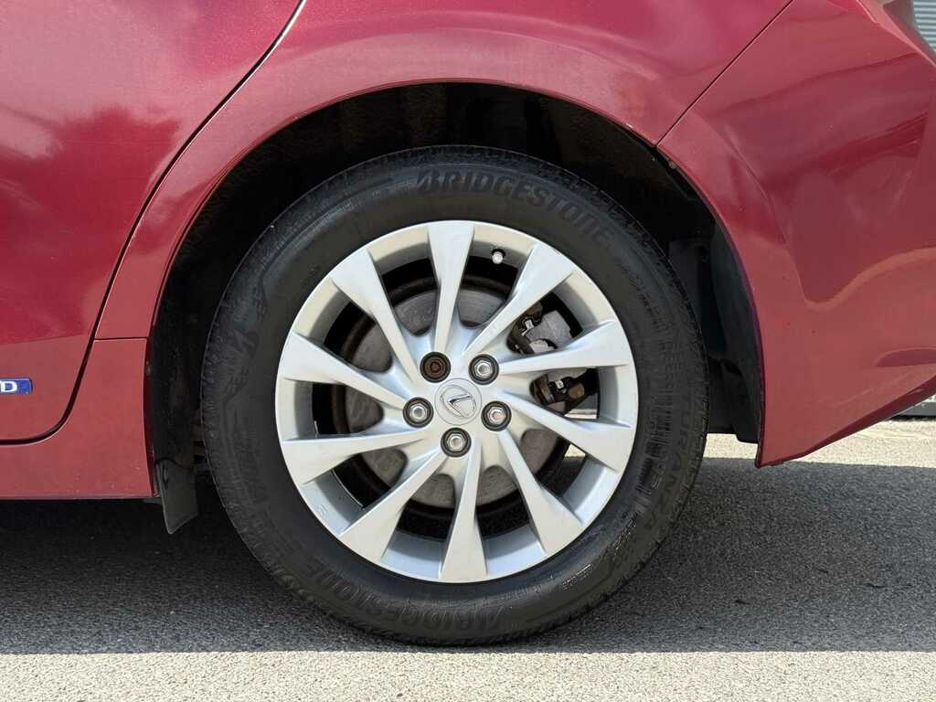Lexus CT 1.8 200H Se-l White #8