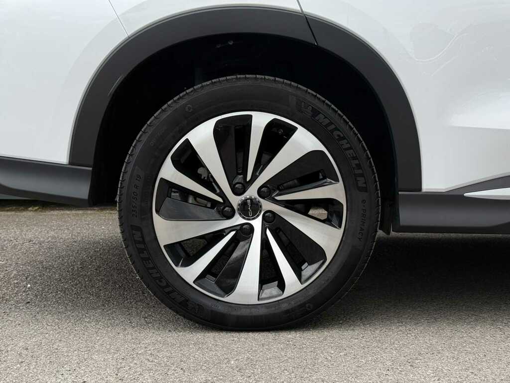 Byd Seal U 1.5 26.6Kwh Comfort Suv Plug-in Hybrid White #4