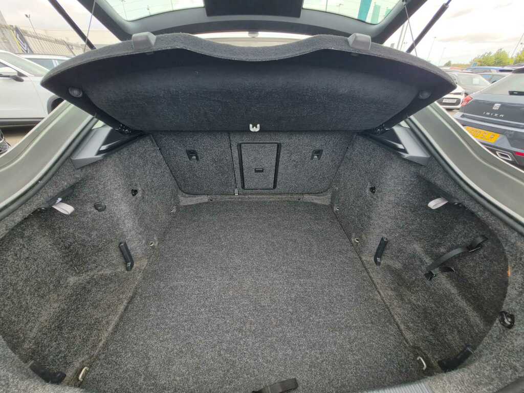 Skoda Octavia 1.6 Tdi Se Blue #15