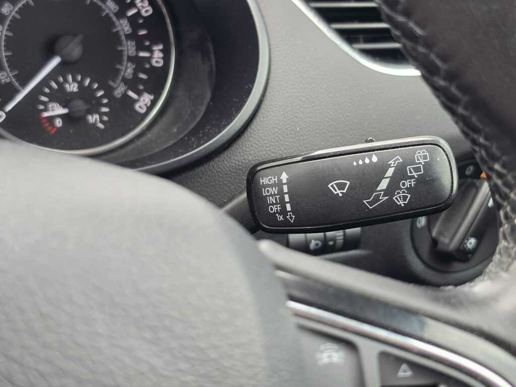 Skoda Octavia 1.6 Tdi Se Blue #20