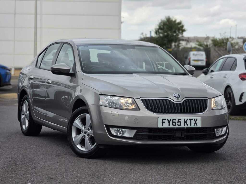 Skoda Octavia 1.6 Tdi Se Blue #1