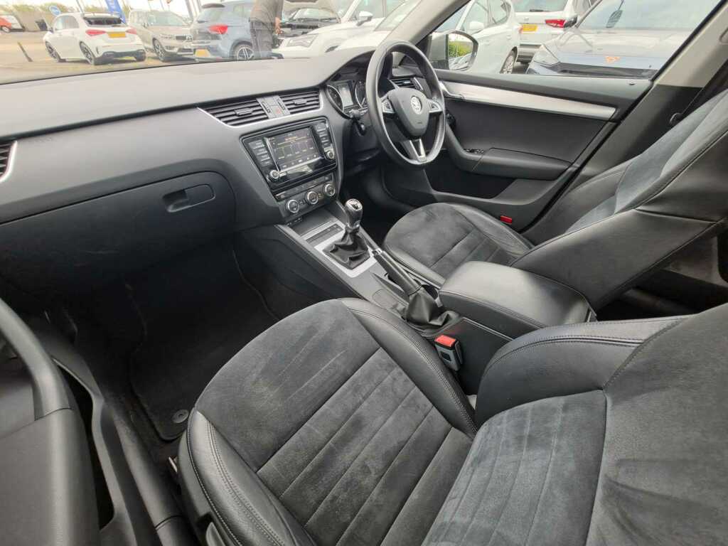 Skoda Octavia 1.6 Tdi Se Blue #2