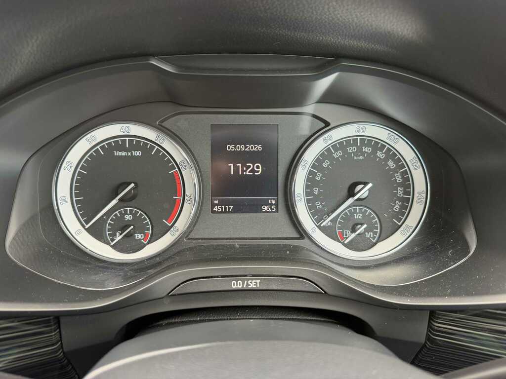 Skoda Kodiaq Automatic White #26