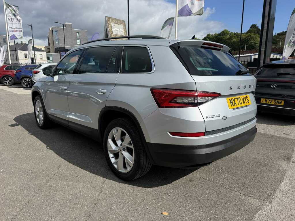 Skoda Kodiaq Automatic White #5