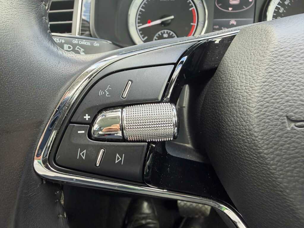 Skoda Kodiaq Automatic White #39