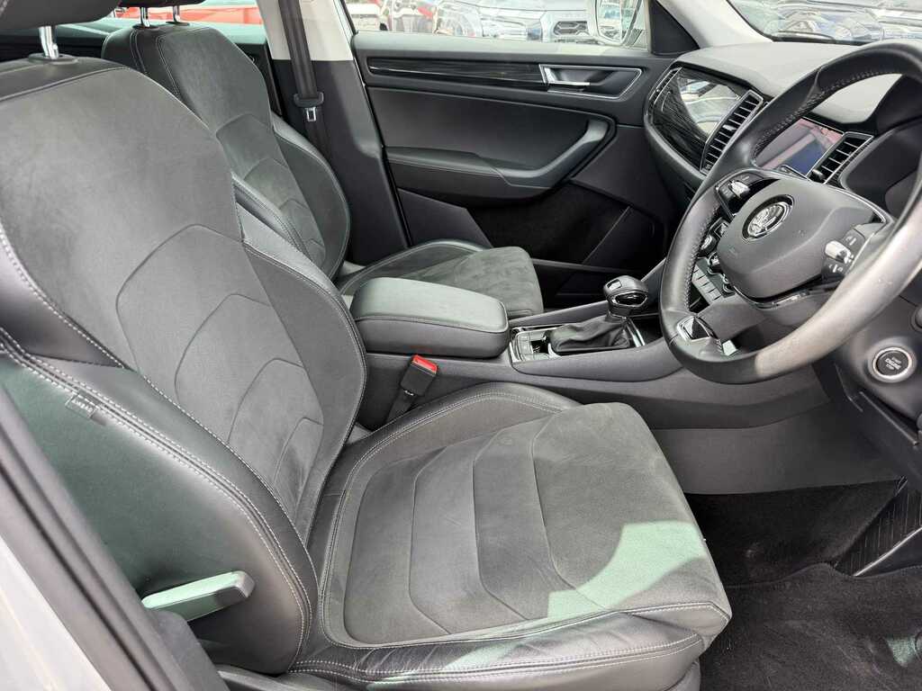 Skoda Kodiaq Automatic White #13