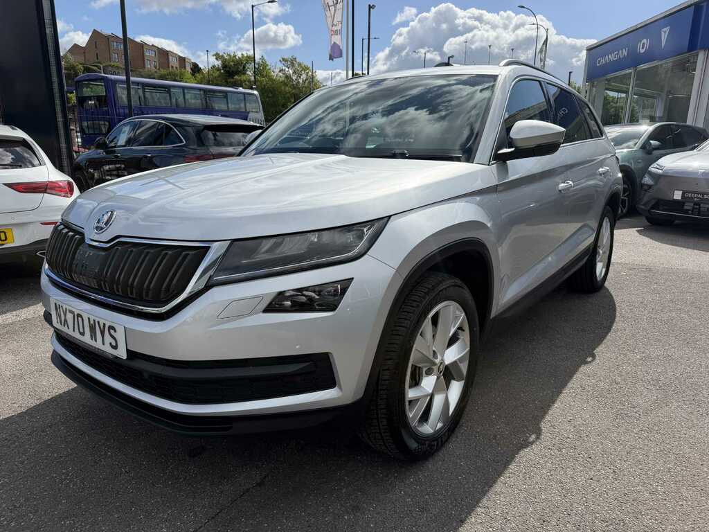 Skoda Kodiaq Automatic White #3