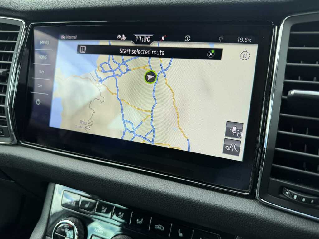 Skoda Kodiaq Automatic White #30