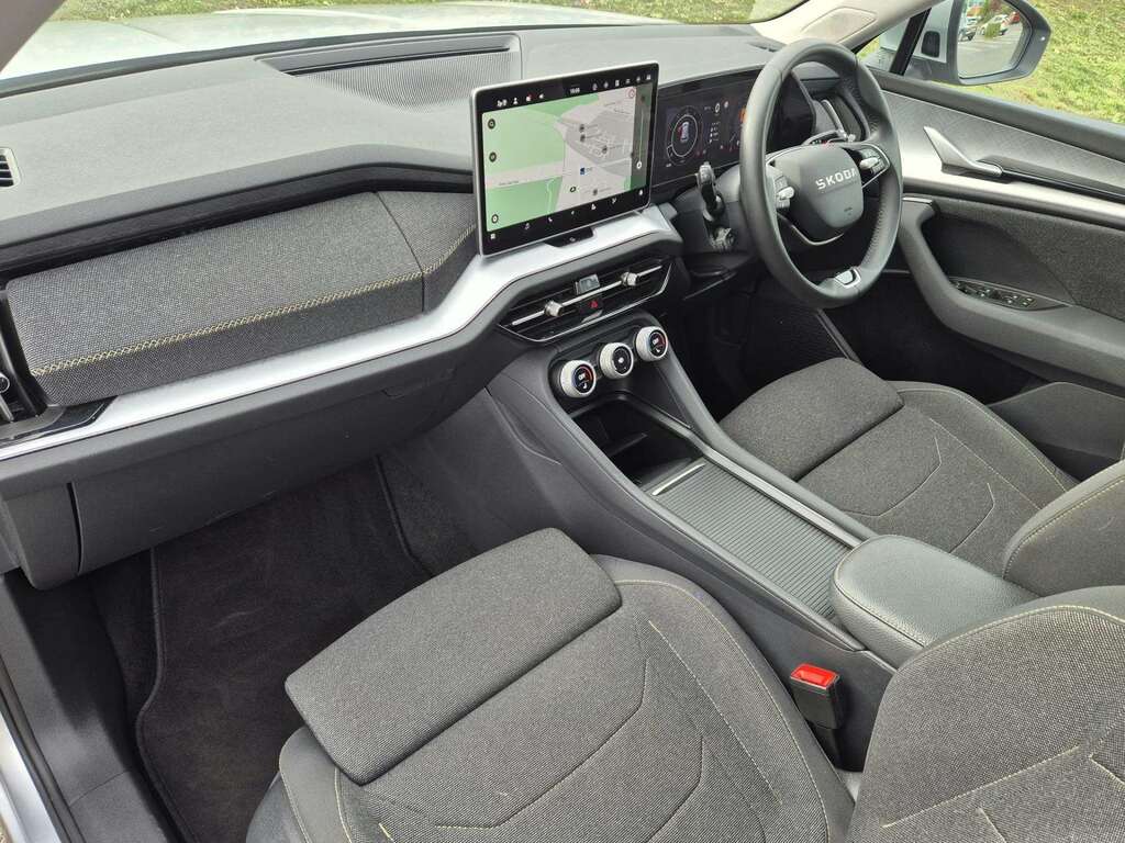 Skoda Kodiaq 1.5 Tsi E-tec Se Dsg Silver #2