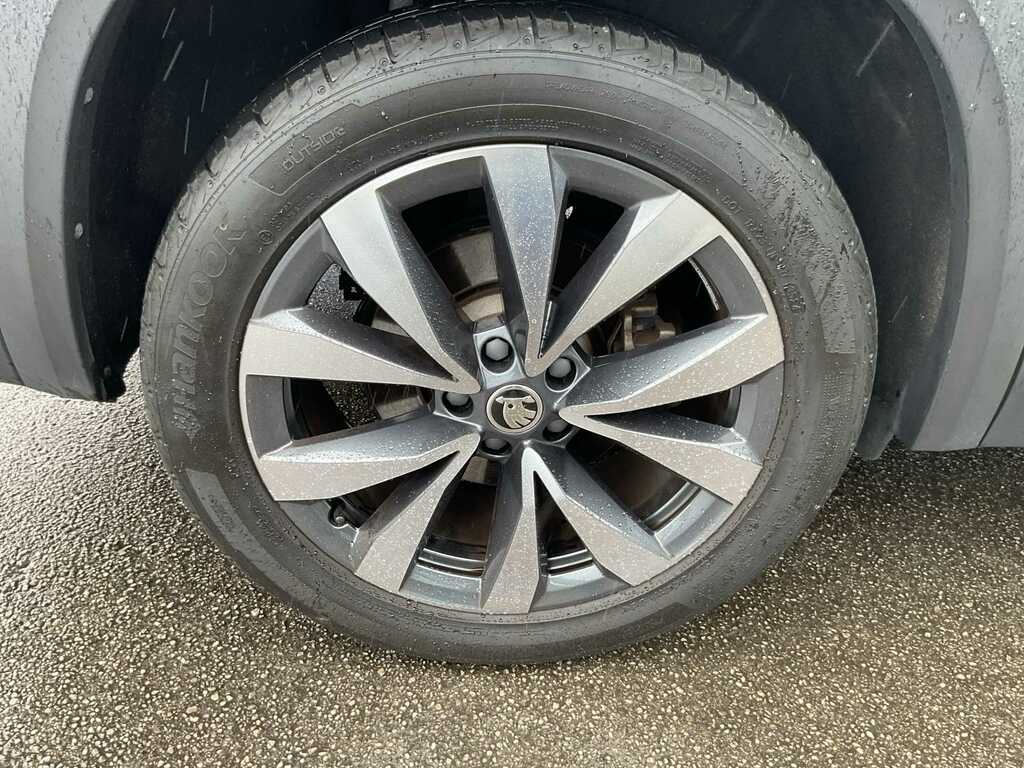 Skoda Kodiaq 2.0 Tdi 193 Se L 4X4 Dsg 7 Seat White #5