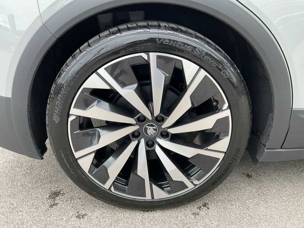 Skoda Elroq 210Kw 85 Sportline 84Kwh Grey #5