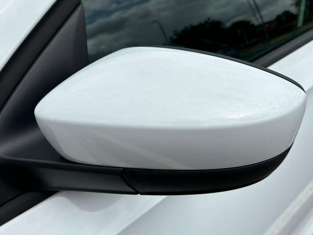Skoda Rapid Spaceback 1.6 Spaceback Se Tdi Cr White Low Ta White #27