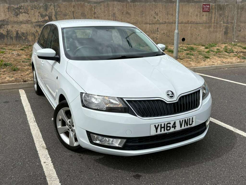 Skoda Rapid Spaceback 1.4 Tsi Elegance Dsg White