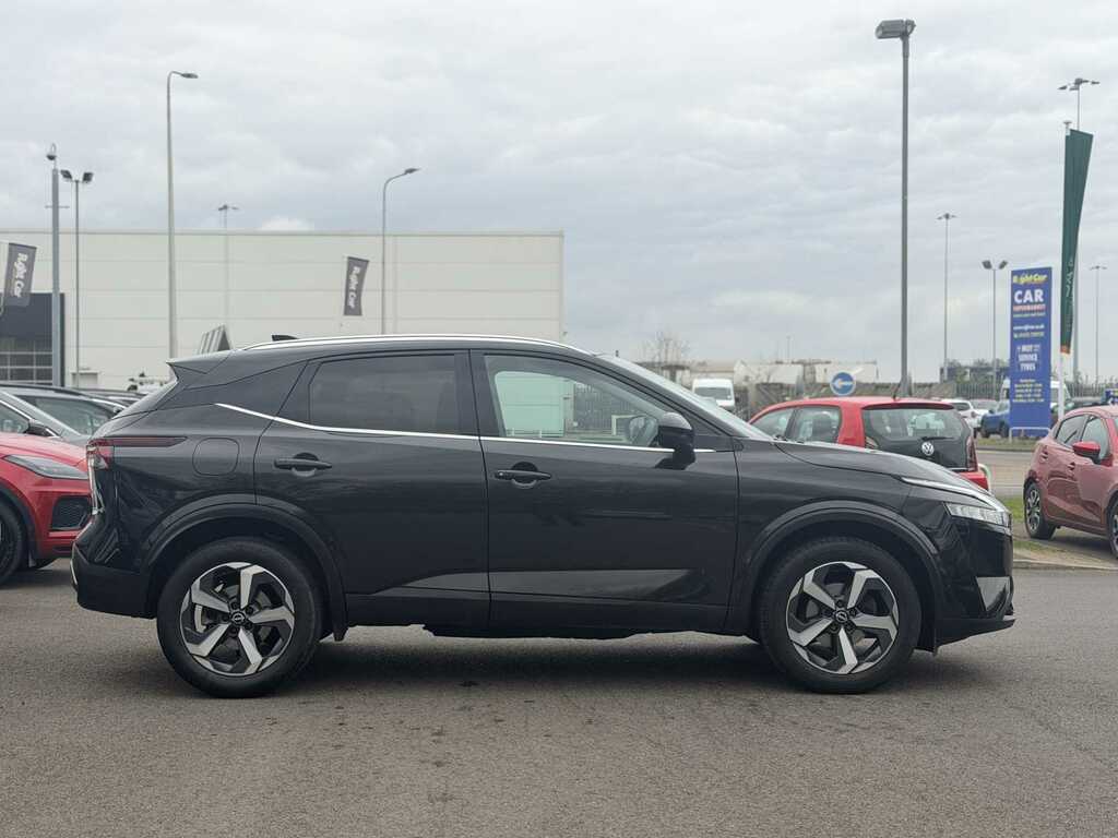 Nissan Qashqai 1.3 Dig-t Mh N-connecta Black #3