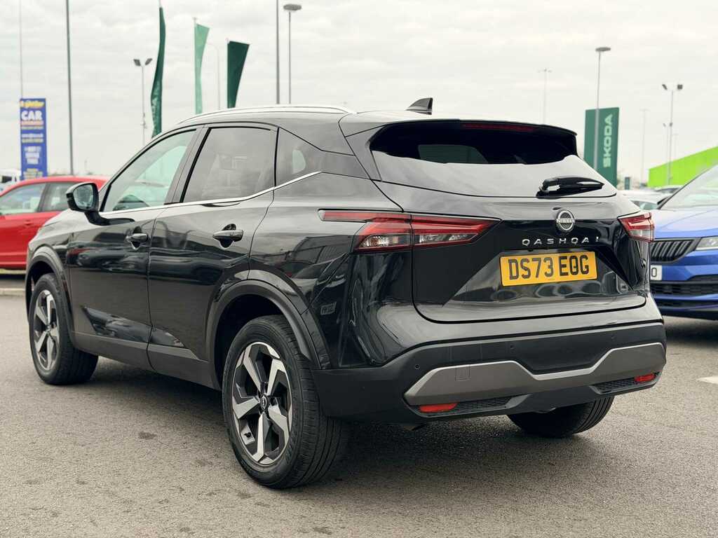 Nissan Qashqai 1.3 Dig-t Mh N-connecta Black #6