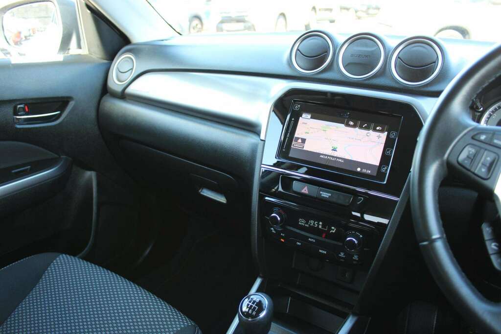 Suzuki Vitara 1.5 Hybrid Sz-t #23