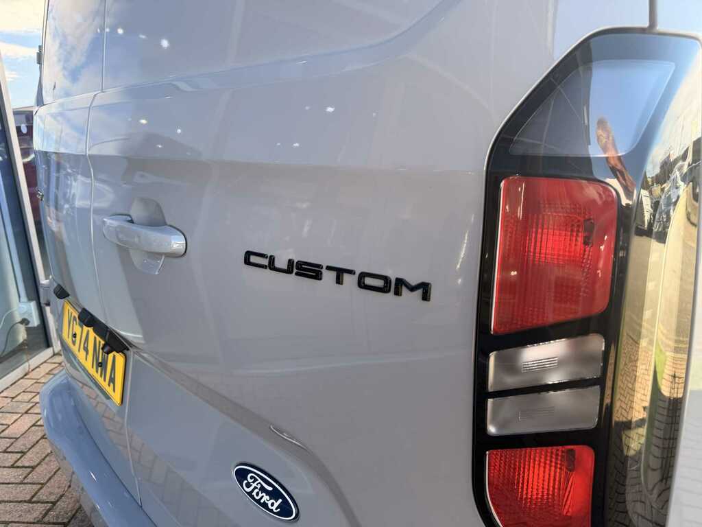 Ford Transit Custom E-transit Custom Limited 320 L2 65Kwh 100Kw 136 Rw Blue #11