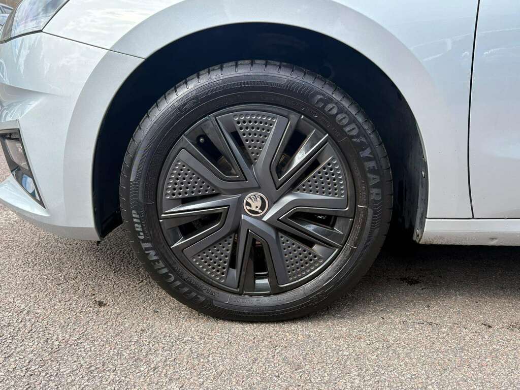 Skoda Fabia Fabia 1.0 Tsi Se Edition Grey #6