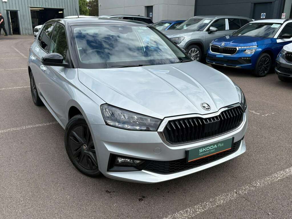 Skoda Fabia Fabia 1.0 Tsi Se Edition Grey #1