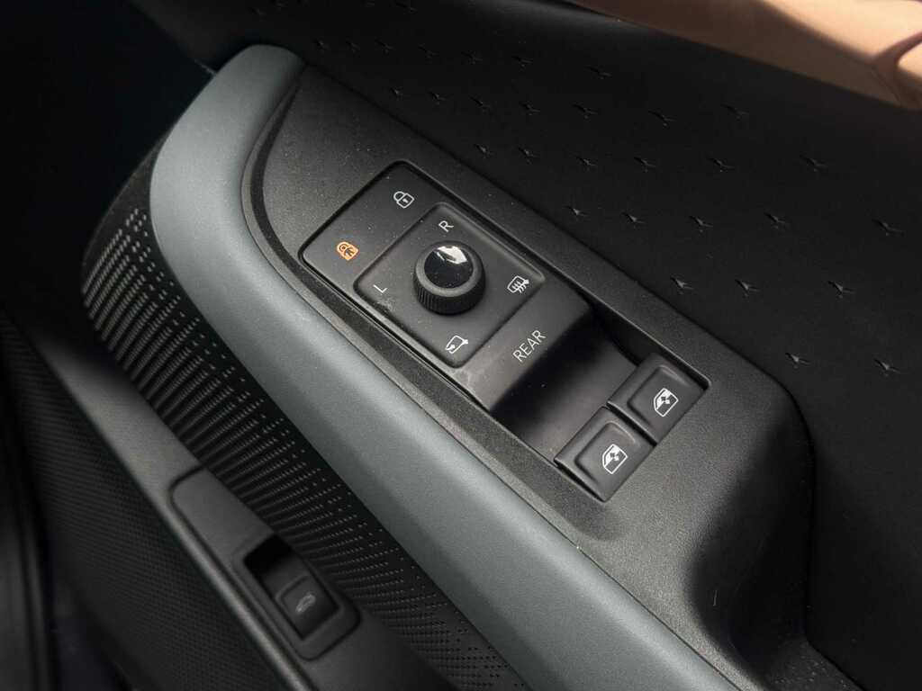 Cupra Tavascan 77Kwh V2 Suv Coupe Blue #8