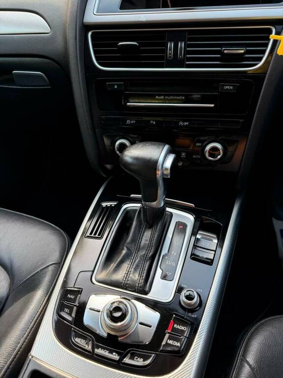 Audi A4 2.0 Tdie Se Technik Blue #24
