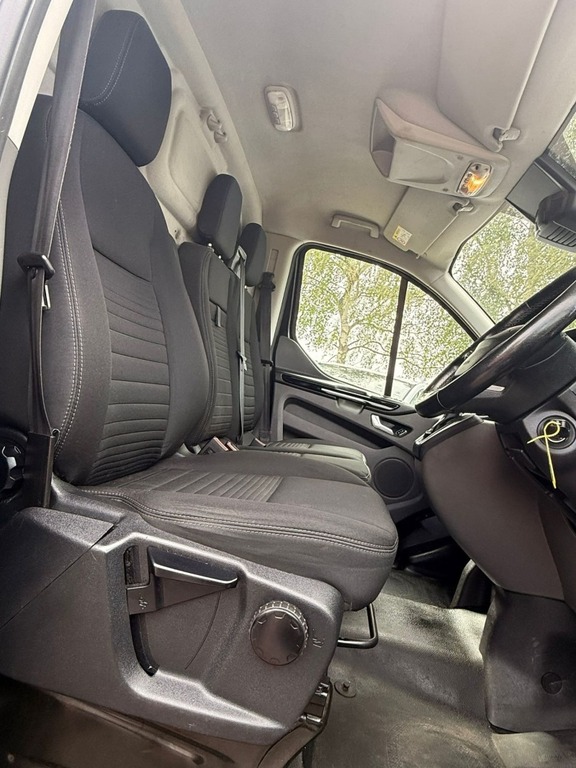 Ford Transit Custom 2.0 Ecoblue 130Ps Low Roof Limited Van Grey #17