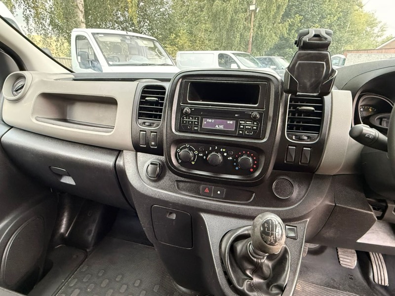Renault Trafic Panel Van 1.6 Dci 27 Business Swb Standard Roof E White #13