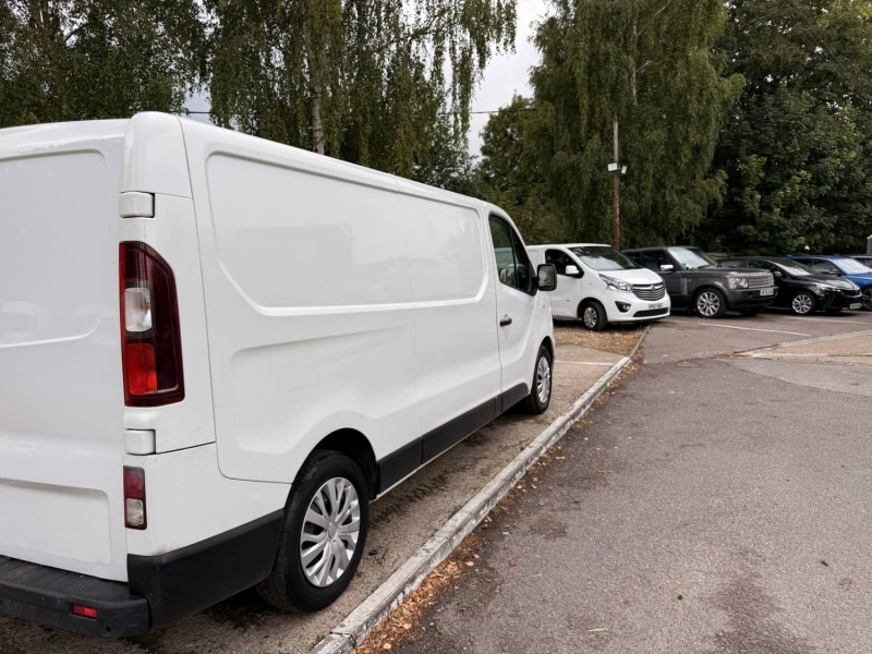 Renault Trafic Panel Van 1.6 Dci 27 Business Swb Standard Roof E White #9