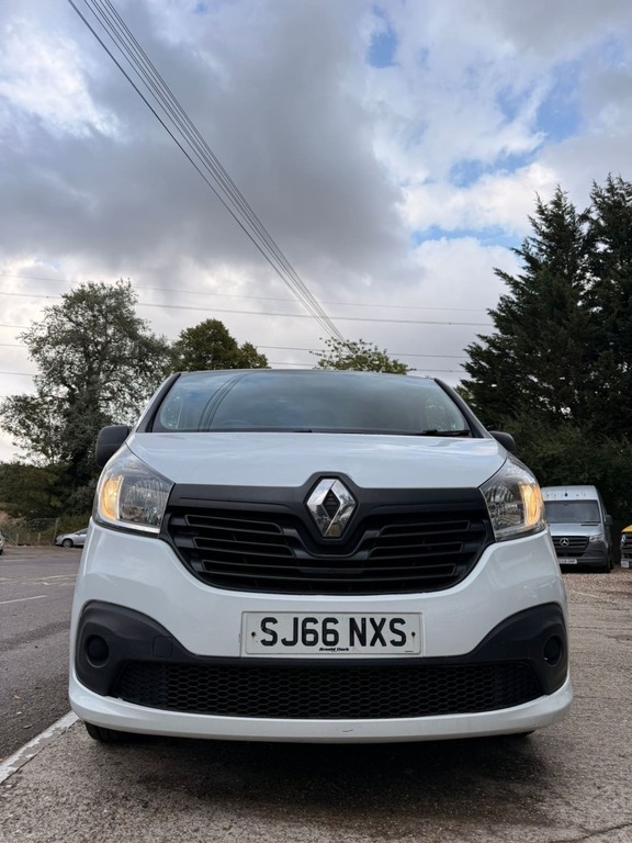 Renault Trafic 1.6 Dci 29 Business Lwb Low Mileage No Vat White #4