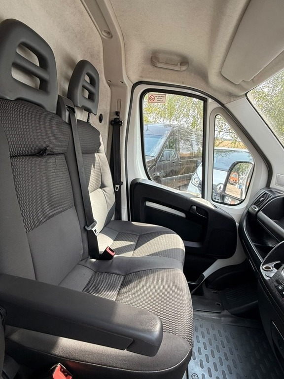 Peugeot Boxer Diesel Grey #9