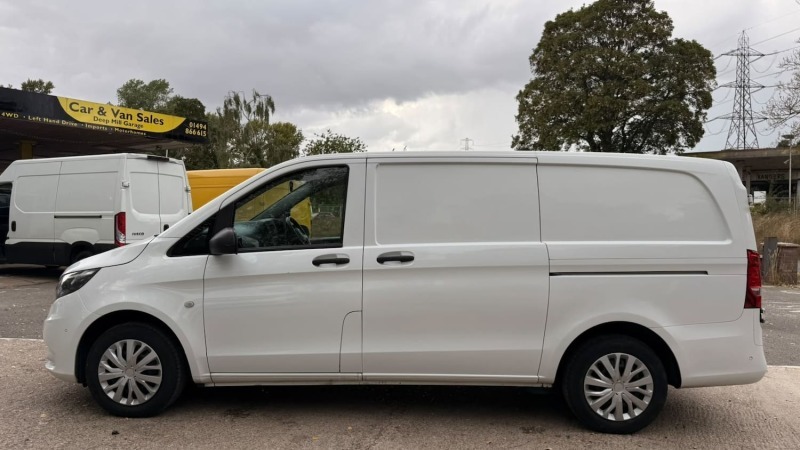 Mercedes-Benz Vito 2.0 114 Cdi Progressive G-tronic Rwd L2 Lwb White #5