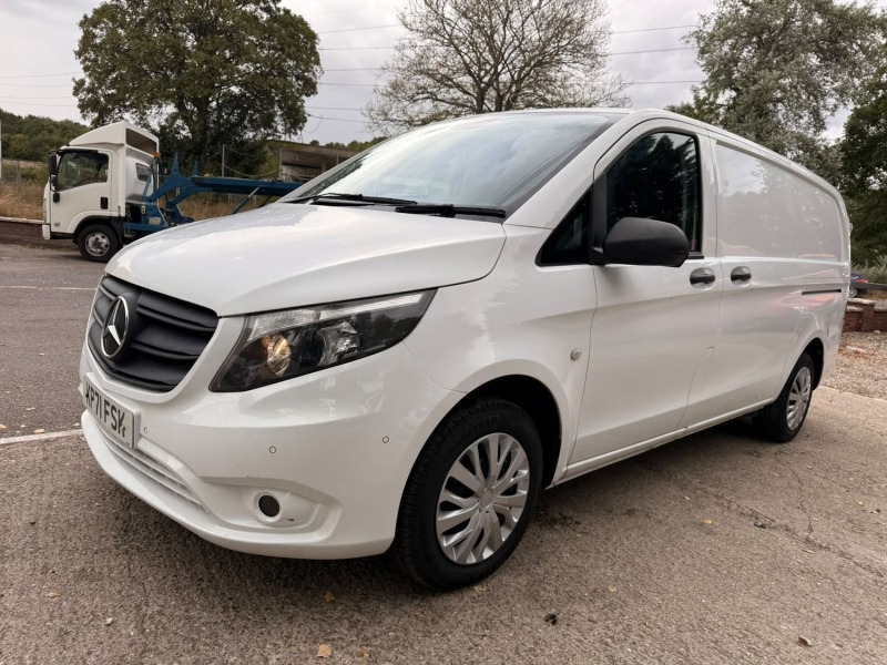 Mercedes-Benz Vito 2.0 114 Cdi Progressive G-tronic Rwd L2 Lwb White #4