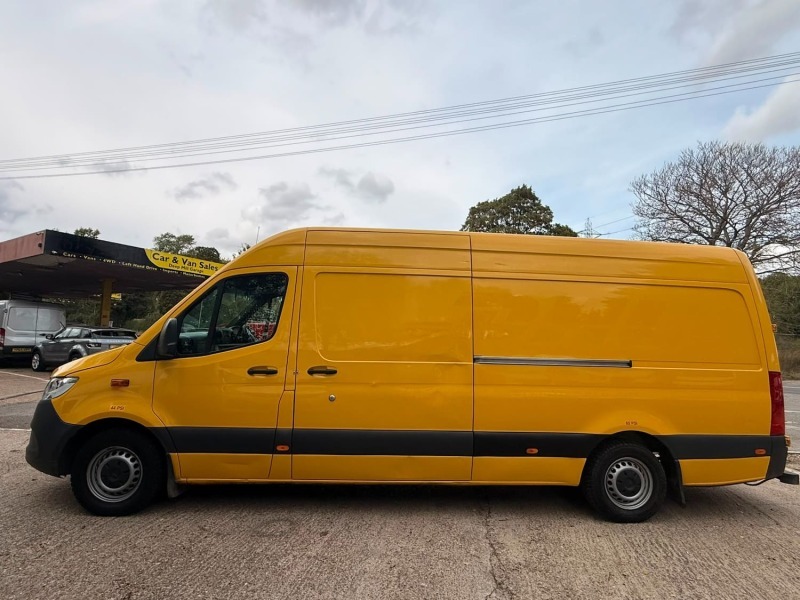 Mercedes-Benz Sprinter 3.5T H2 Progressive Van Yellow #6