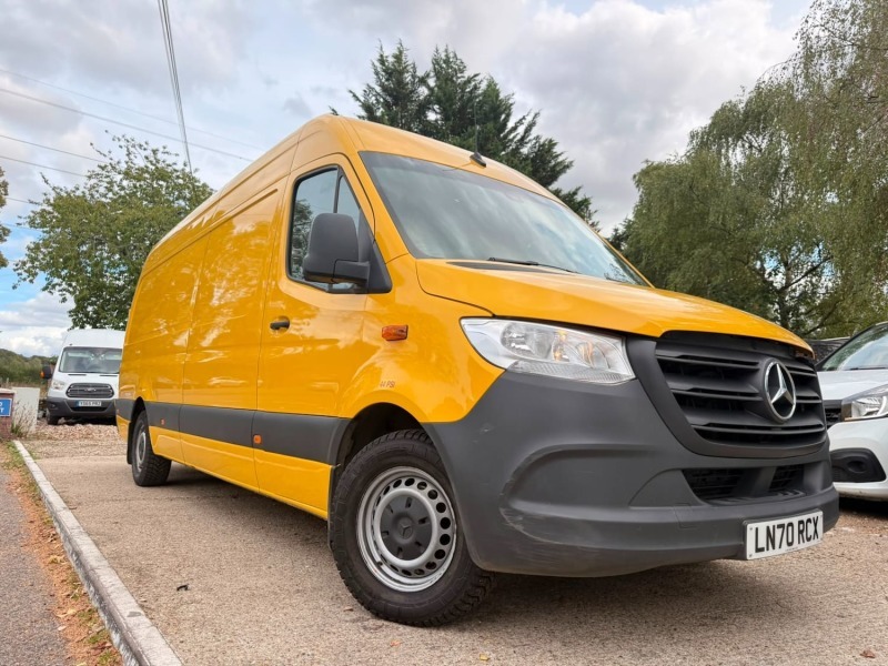 Mercedes-Benz Sprinter 3.5T H2 Progressive Van Yellow #2