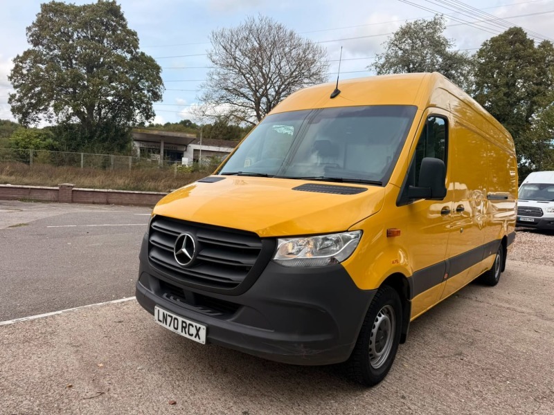 Mercedes-Benz Sprinter 3.5T H2 Progressive Van Yellow #5