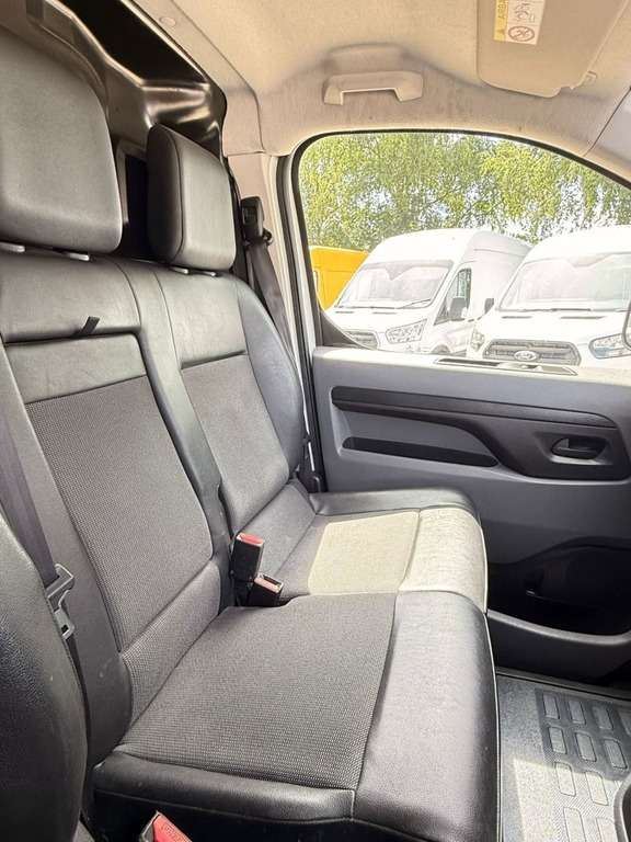 Citroen Dispatch Panel Van 1.5 Bluehdi 1000 Enterprise M Fwd 2 Euro White #19