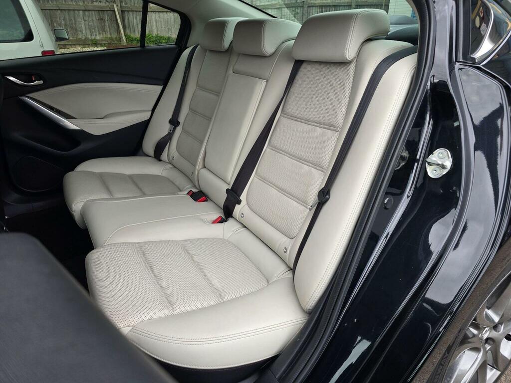 Mazda 6 2.2 D Skyactiv-d Sport 4-Door Saloon Silver #45