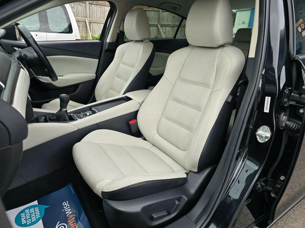 Mazda 6 2.2 D Skyactiv-d Sport 4-Door Saloon Silver #40