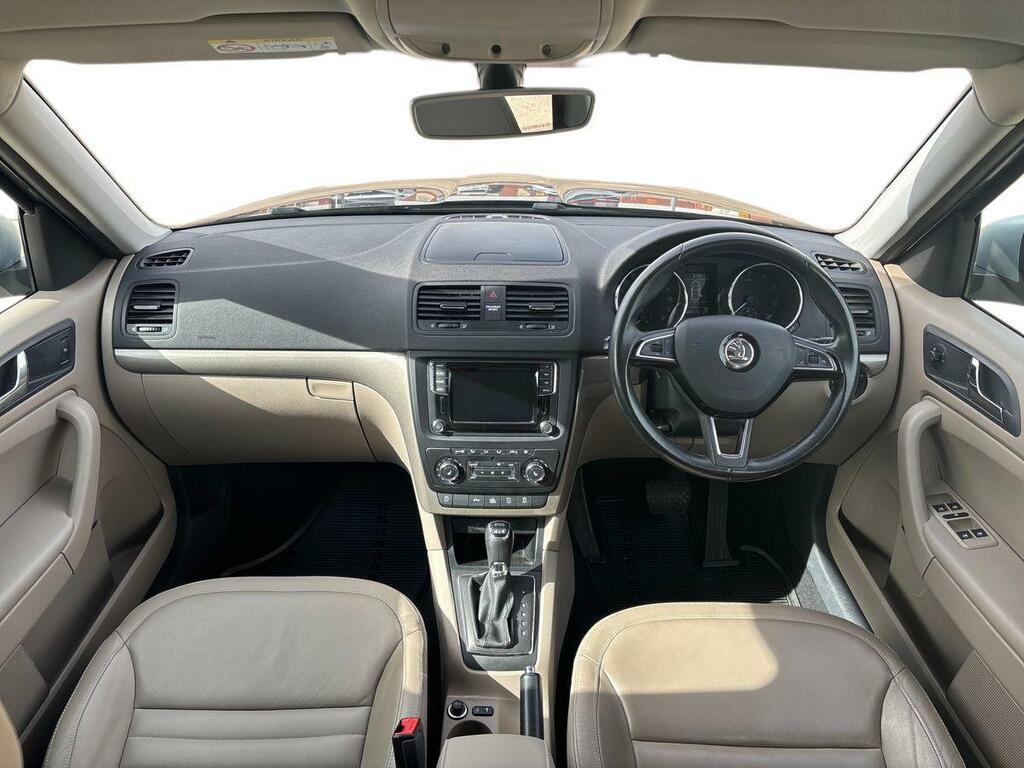 Skoda Yeti Hatchback Blue #11