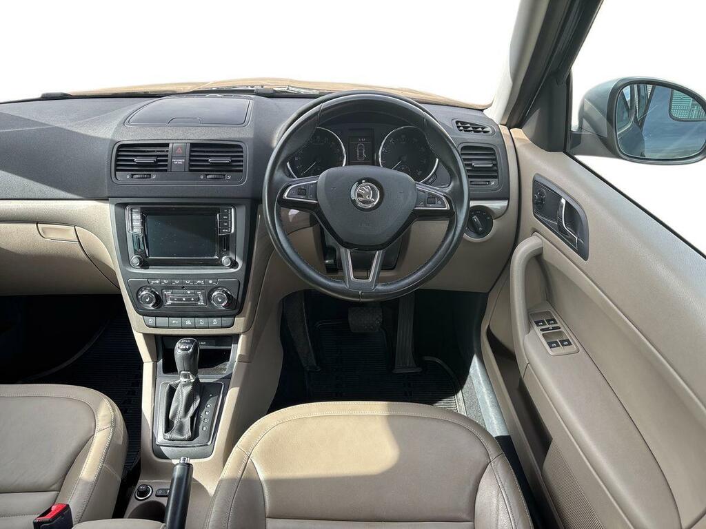 Skoda Yeti Hatchback Blue #12