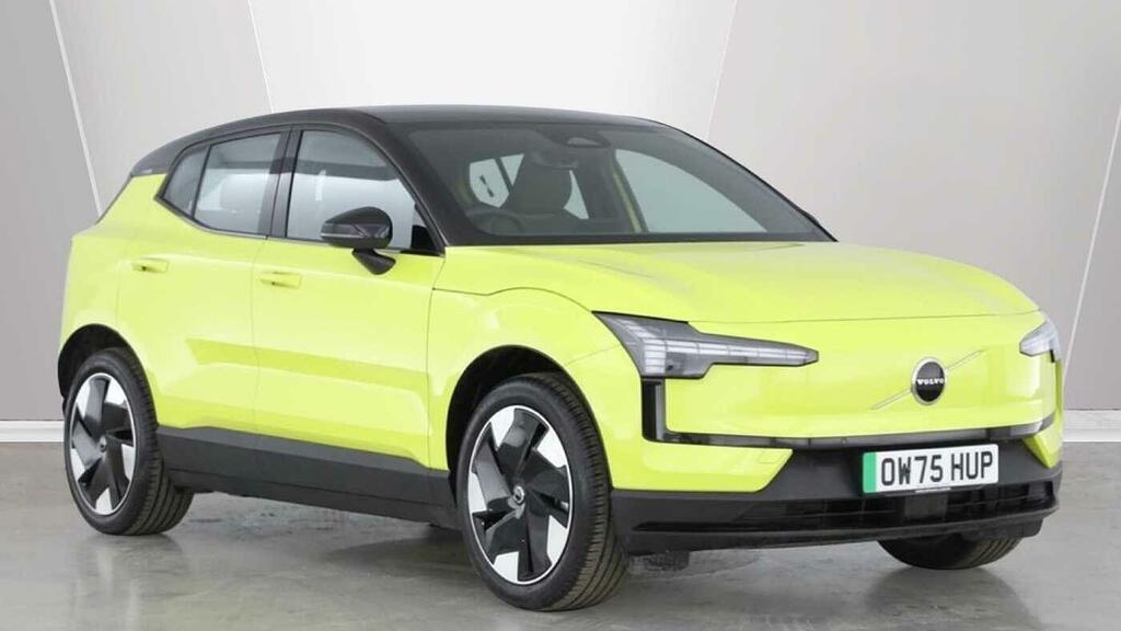 Volvo EX30 Plus Single Motor Extended Range Yellow