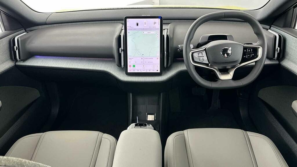 Volvo EX30 Ultra Black #10