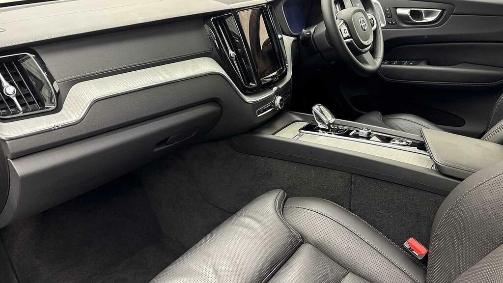 Volvo XC60 Ultra B5 Awd Mild Hybrid Bright Silver #6